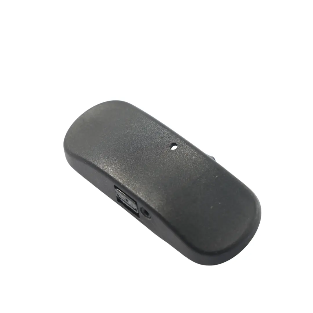 Mk8 Buse Lave-Glace Pare-Brise pour Volkswagen Golf à propos du numéro de pièce 5H0955985 Volkswagen Golf Mk8 Buse Lave-Glace Pare-Brise - SKU 5H0955985 - Numéro de pièce 5H0955985