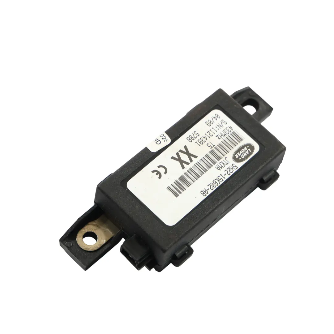 Moduł Wzmacniacz Anteny do Land Rover Discovery 3 L319 o numerze 5H22-15K602-AB Land Rover Discovery 3 L319 Moduł Wzmacniacz Anteny - SKU 5H22-15K602-AB - Numer Części 5H22-15K602-AB