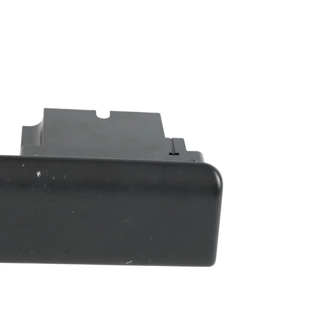 Zigaretten Anzünder Aux Anschluss für Land Rover Discovery 3 L319 mit Teilenummer 5H22-19C065-AA Land Rover Discovery 3 L319 Zigaretten Anzünder Aux Anschluss - SKU 5H22-19C065-AA - Teilenummer 5H22-19C065-AA