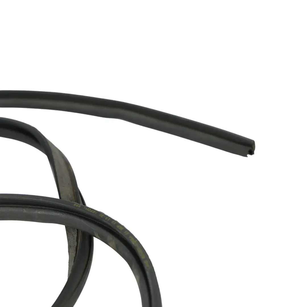 Land Rover Discovery L319 Joint D'Étanchéité Toit Porte Avant Droit - SKU 5H22-51134-C - Numéro de pièce 5H22-51134-C