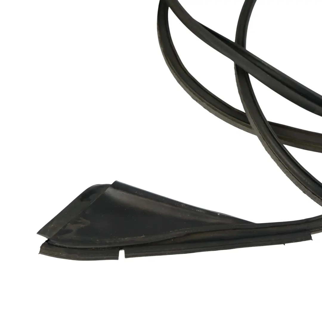 Land Rover Discovery L319 Joint D'Étanchéité Toit Porte Avant Droit - SKU 5H22-51134-C - Numéro de pièce 5H22-51134-C