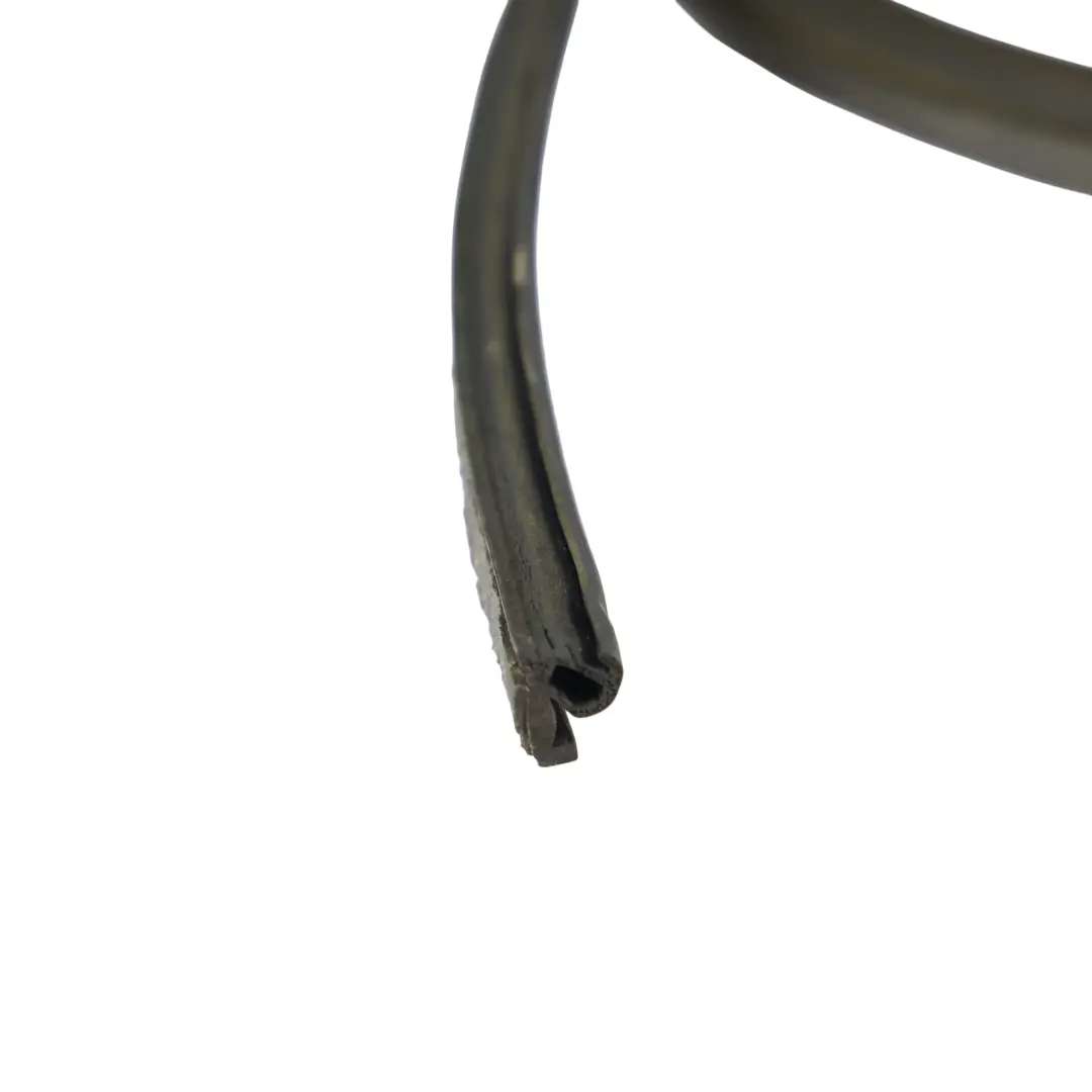 Land Rover Discovery L319 Guarnizione Tetto Porta Anteriore Destra - SKU 5H22-51134-C - Numero di parte 5H22-51134-C