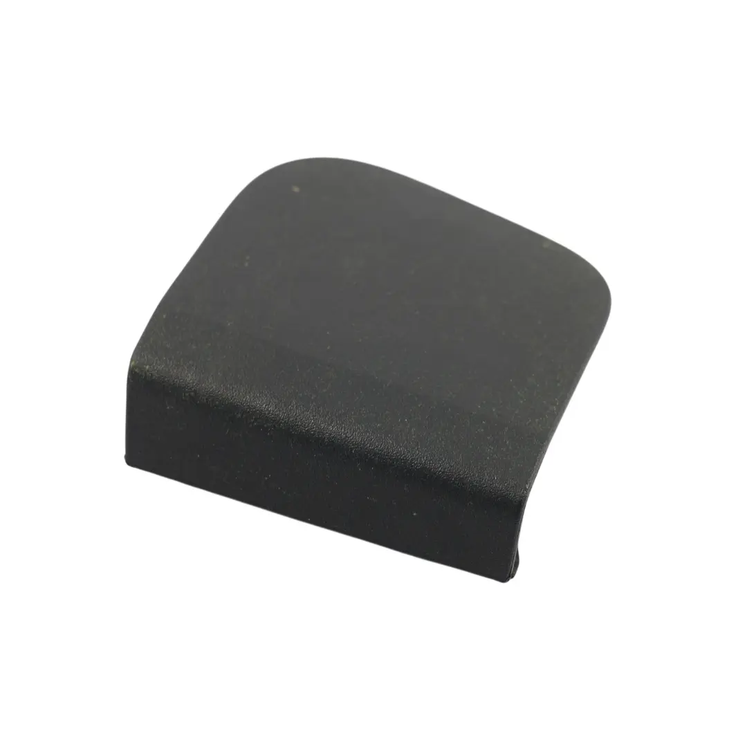 Belt Cover Trim Panel Right O/S to Land Rover Discovery 4 L319 Seat with Part number 5H22-61400-ABW Land Rover Discovery 4 L319 Seat Belt Cover Trim Panel Right O/S - SKU 5H22-61400-ABW - Part number 5H22-61400-ABW