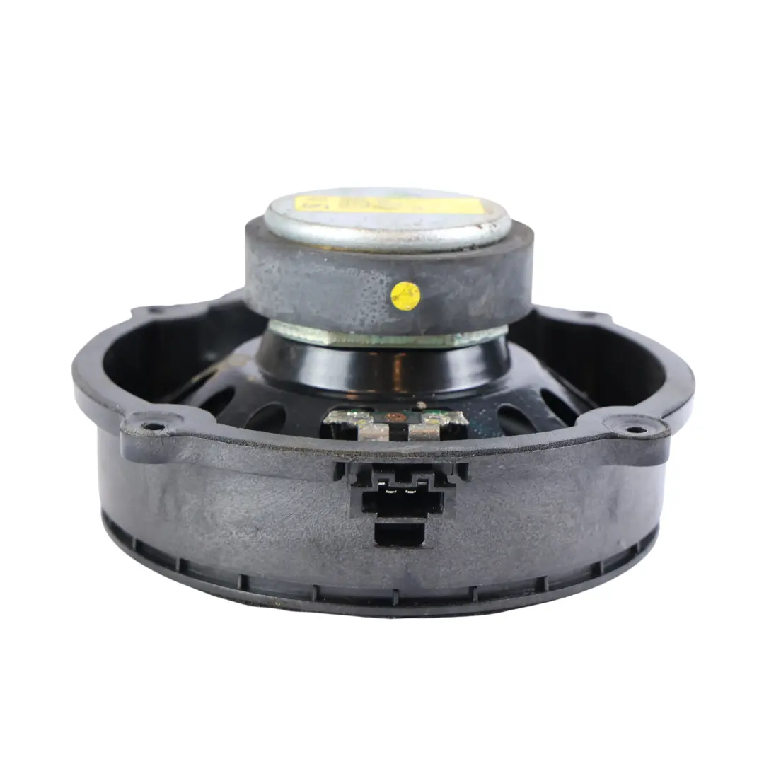 Głośnik Basowy Drzwi Tył Lewo Prawo 5H2270451MB do Land Rover Discovery 3 L319 o numerze 5H22-70451-MB Land Rover Discovery 3 L319 Głośnik Basowy Drzwi Tył Lewo Prawo 5H2270451MB - SKU 5H22-70451-MB - Numer Części 5H22-70451-MB