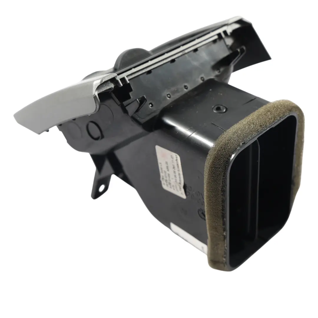 Salpicadero Rejilla Aire Izquierda Rejilla Aire para Range Rover L320 con número de pieza 5H32-01455-AB Range Rover L320 Salpicadero Rejilla Aire Izquierda Rejilla Aire - SKU 5H32-01455-AB - Número de pieza 5H32-01455-AB