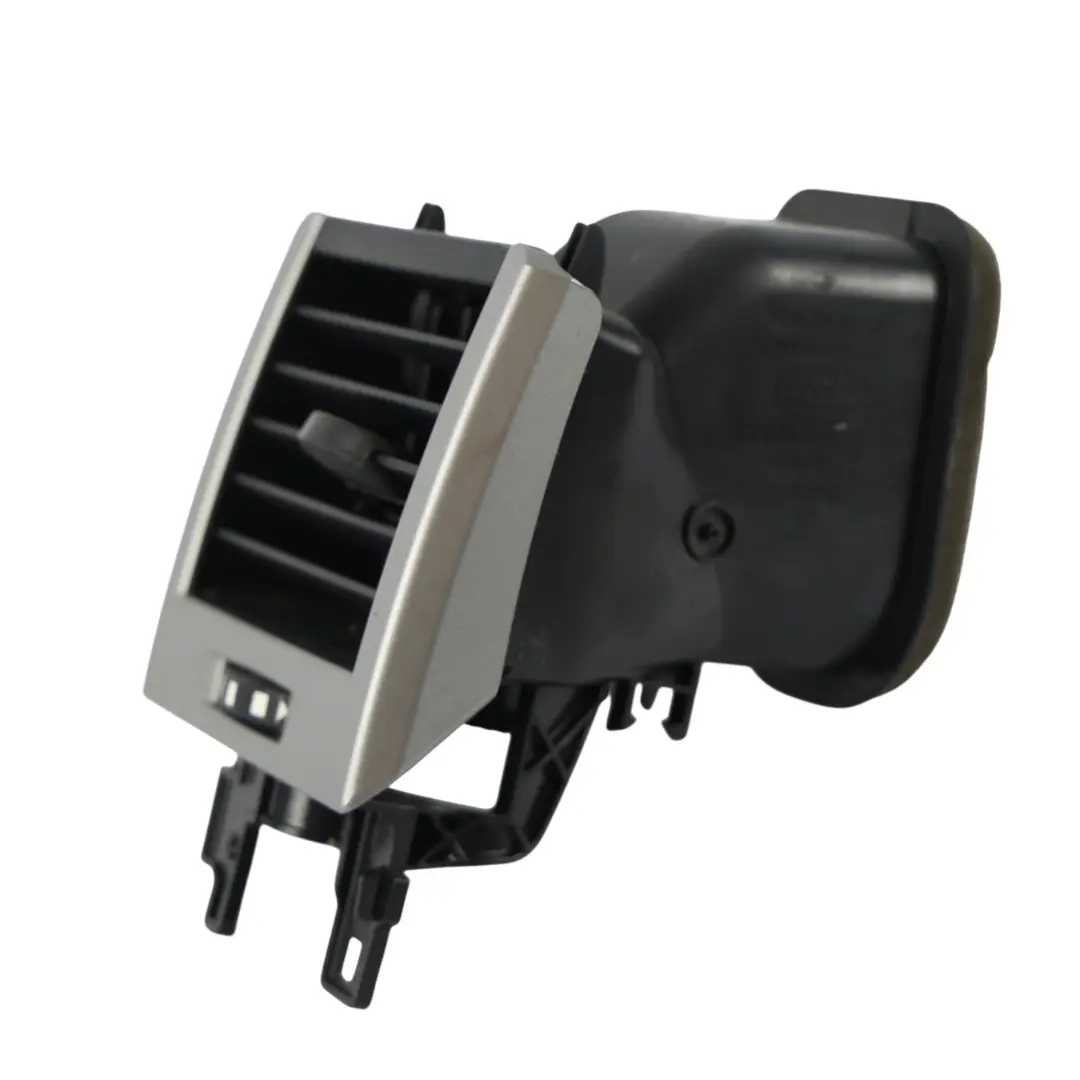 Rejilla Ventilación Centro Derecho para Land Rover Range Rover L320 con número de pieza 5H32-014A22-AB Land Rover Range Rover L320 Rejilla Ventilación Centro Derecho - SKU 5H32-014A22-AB - Número de pieza 5H32-014A22-AB