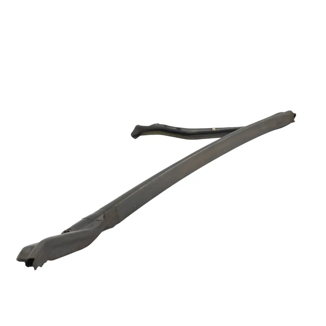 Door Seal Wheelarch Gasket Rubber Rear Right N/S to Range Rover L320 with Part number 5H32-277B18-A Range Rover L320 Door Seal Wheelarch Gasket Rubber Rear Right N/S - SKU 5H32-277B18-A - Part number 5H32-277B18-A