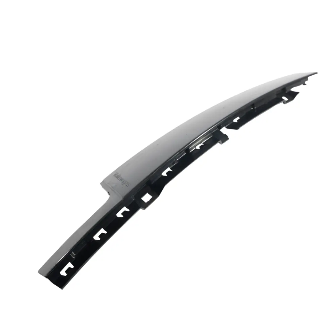 Volkswagen Golf Mk8 Moulure Garniture Vitre Porte Avant Droite - SKU 5H4837902A - Numéro de pièce 5H4837902A