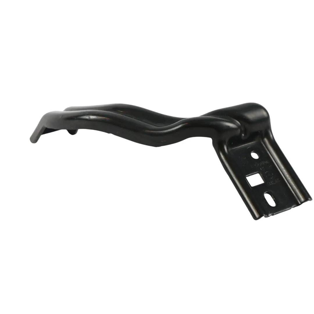 Mk8 CD1 Rear Bumper Mount Bracket Holder Retainer Right O/S to VW Golf with Part number 5H6807126A VW Golf Mk8 CD1 Rear Bumper Mount Bracket Holder Retainer Right O/S - SKU 5H6807126A - Part number 5H6807126A