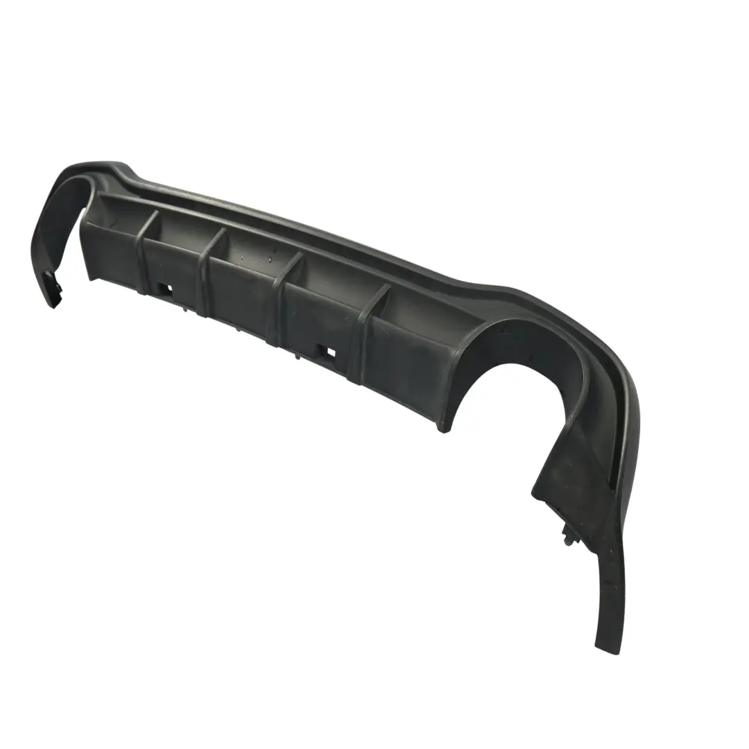 Parachoques Trasero Inferior Difusor Cubierta Panel para VW Golf VIII GTI con número de pieza 5H6807568G VW Golf VIII GTI Parachoques Trasero Inferior Difusor Cubierta Panel - SKU 5H6807568G - Número de pieza 5H6807568G