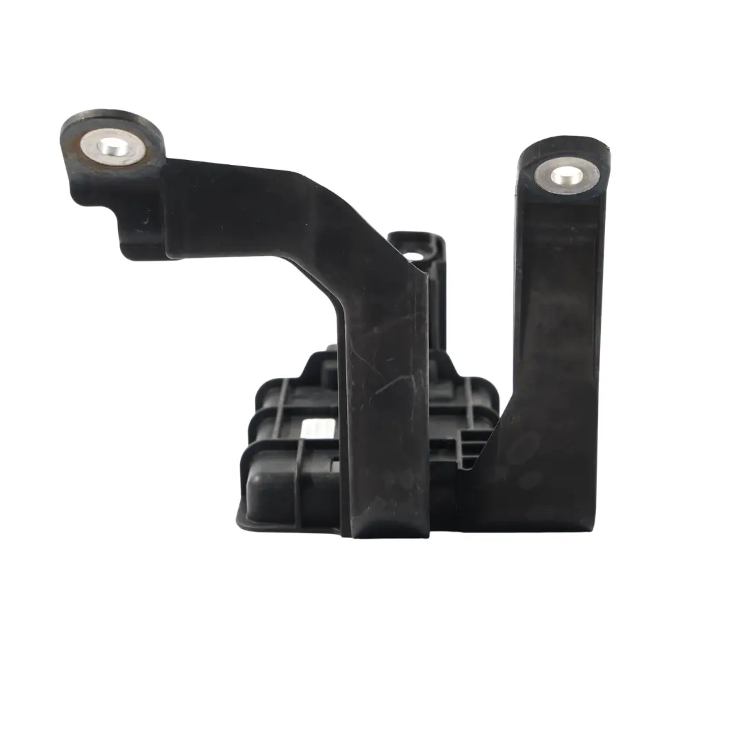 Mk8 Soporte Módulo Sensor Punto Ciego Trasero Derecho para Volkswagen Golf con número de pieza 5H6907456B Volkswagen Golf Mk8 Soporte Módulo Sensor Punto Ciego Trasero Derecho - SKU 5H6907456B - Número de pieza 5H6907456B