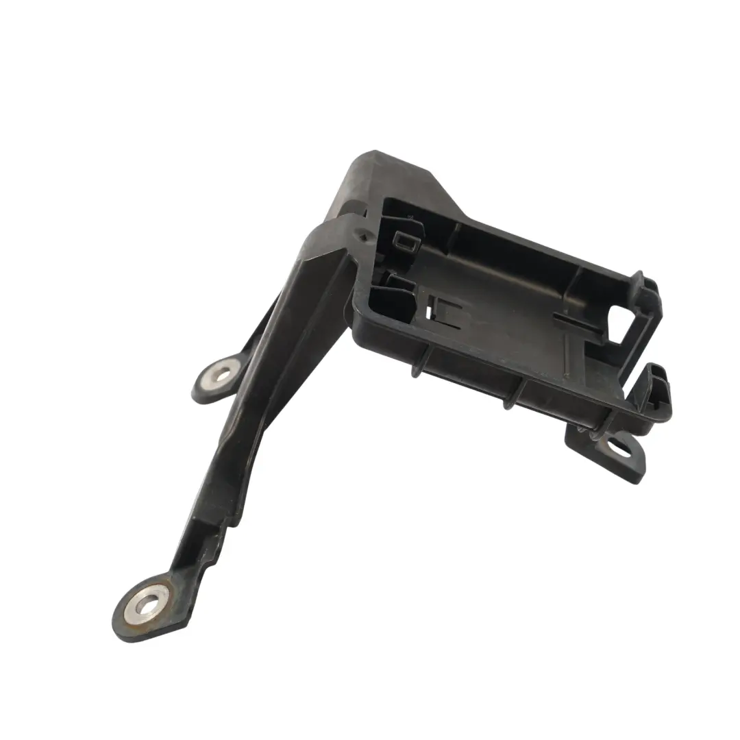 Mk8 Support Module Capteur Angle Mort Arrière Droit pour Volkswagen Golf à propos du numéro de pièce 5H6907456B Volkswagen Golf Mk8 Support Module Capteur Angle Mort Arrière Droit - SKU 5H6907456B - Numéro de pièce 5H6907456B