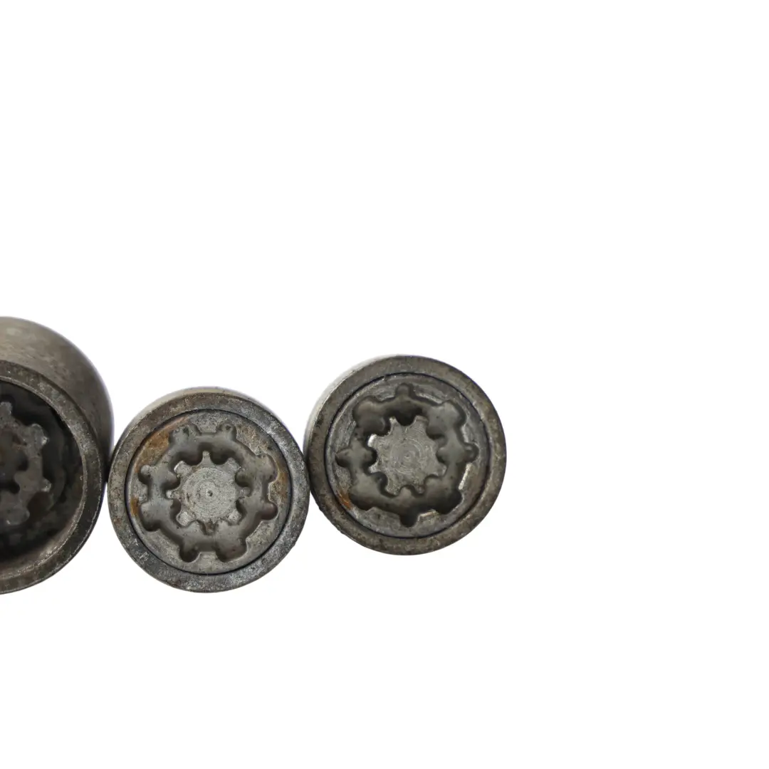  Skody Octavia Mk3 Śruby Zabezpieczające do Kół Zestaw - SKU 5J0698139-1 - Numer Części 5J0698139