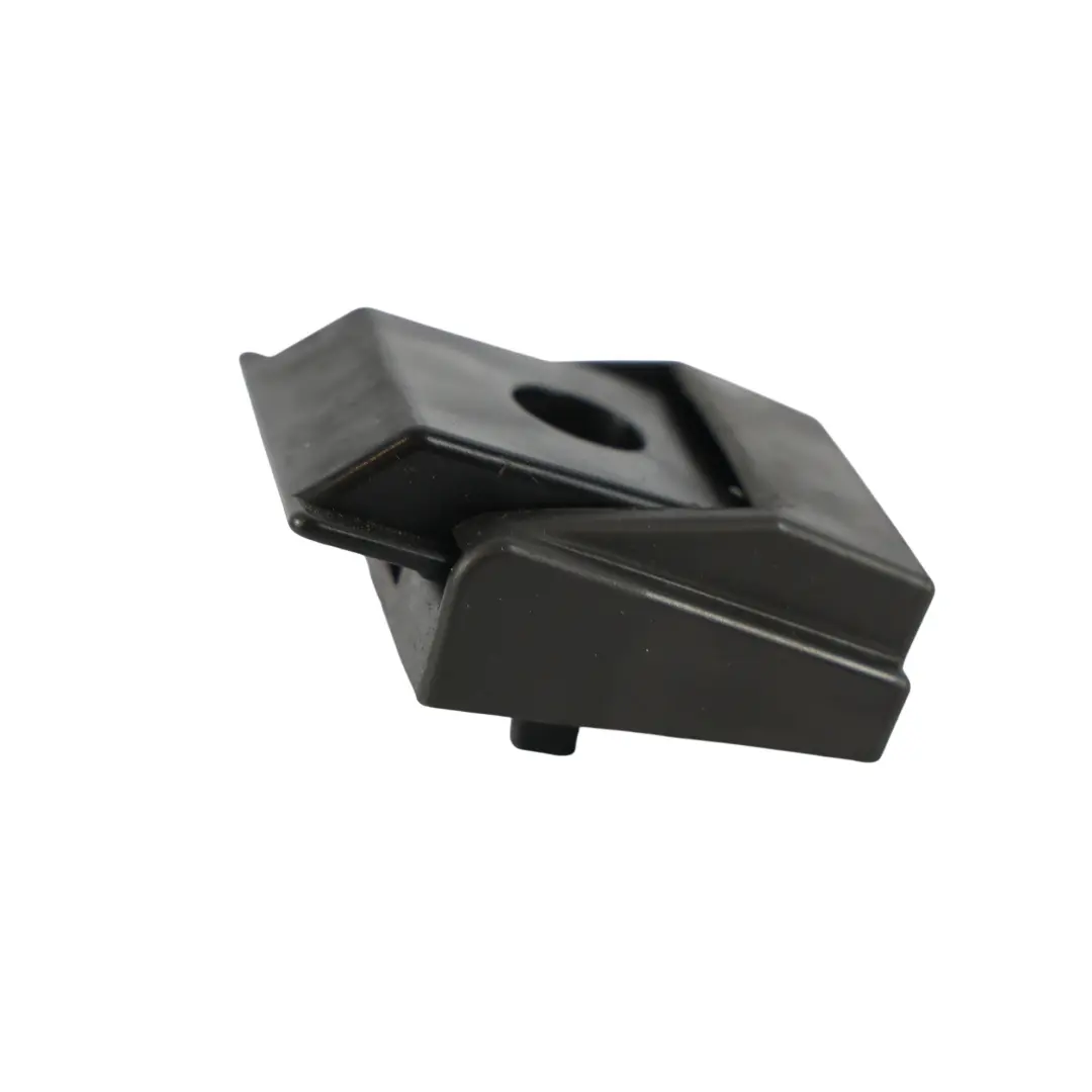 Skoda Octavia Mk4 NX Hintere Heck Klappe Kofferraumdeckel Keil Puffer - SKU 5JA827249D - Teilenummer 5JA827249D