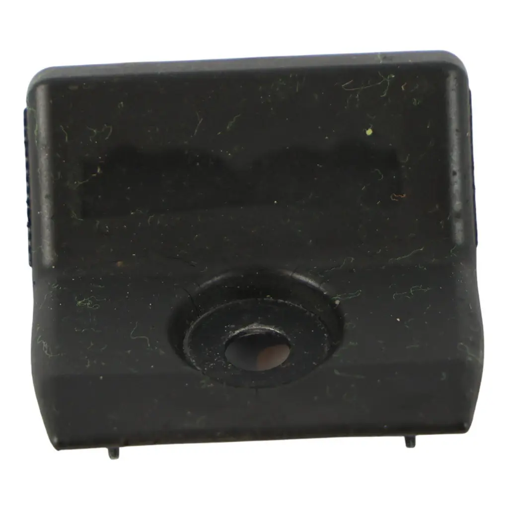 Mk4 NX Odbijak Odbojnik Klapy Bagażnika Tył do Skoda Octavia o numerze 5JA827250C Skoda Octavia Mk4 NX Odbijak Odbojnik Klapy Bagażnika Tył - SKU 5JA827250C - Numer Części 5JA827250C