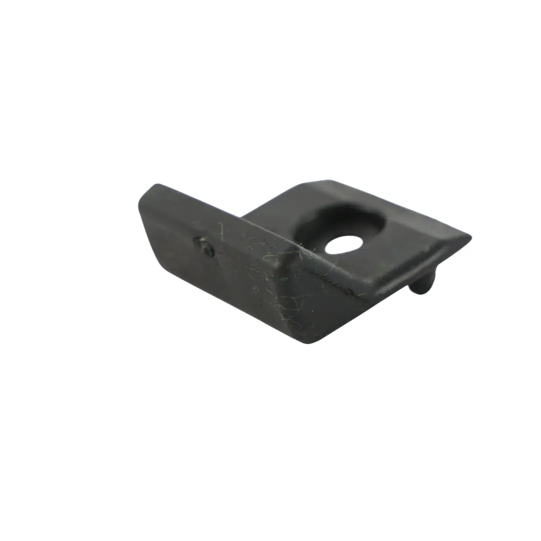 Mk4 NX Hintere Kofferraum Deckel Verriegelungskeil für Skoda Octavia mit Teilenummer 5JA827250C Skoda Octavia Mk4 NX Hintere Kofferraum Deckel Verriegelungskeil - SKU 5JA827250C - Teilenummer 5JA827250C