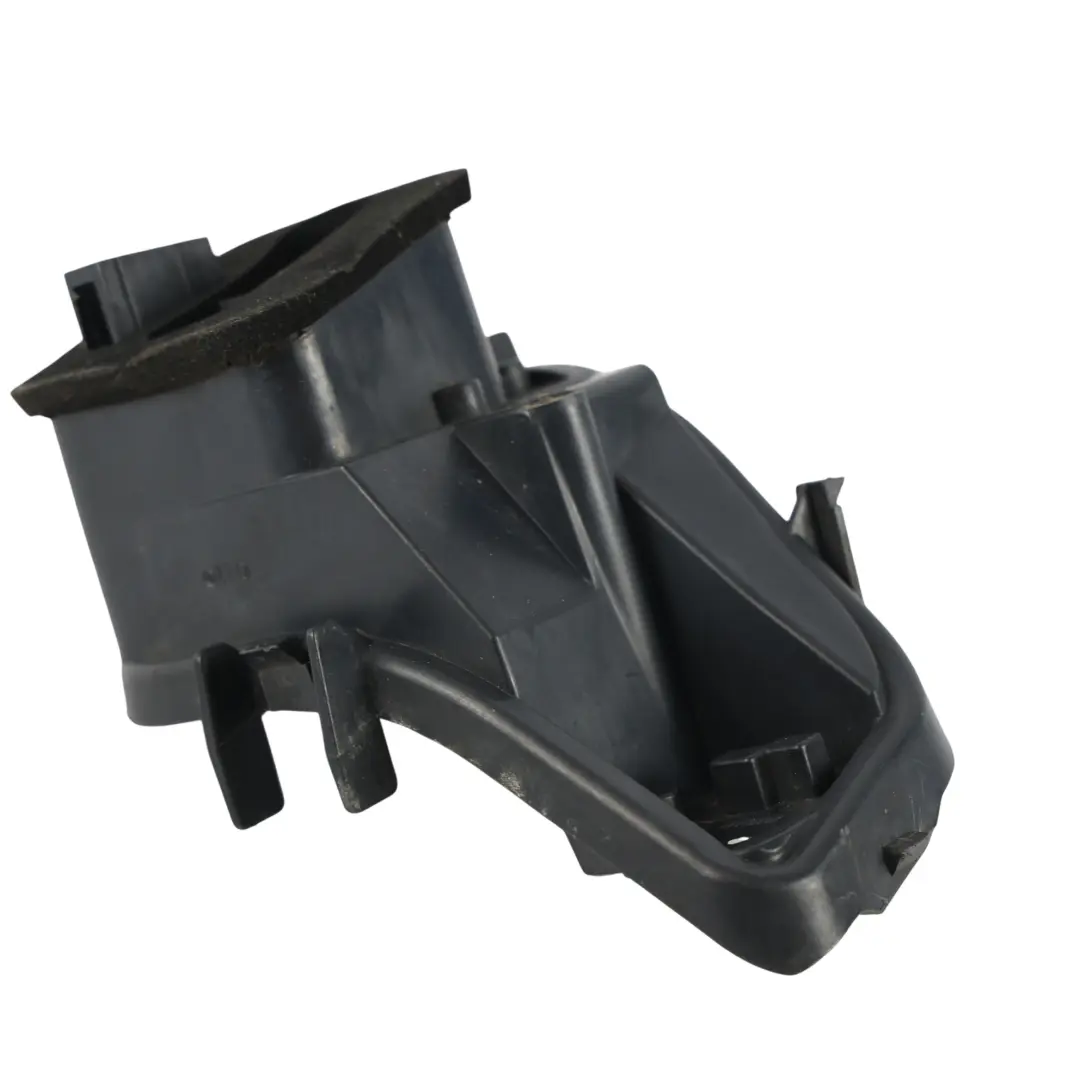 Mk6 5K Rear Tail Light Bulb Holder Socket Left N/S to Volkswagen Golf with Part number 5K0945257 Volkswagen Golf Mk6 5K Rear Tail Light Bulb Holder Socket Left N/S - SKU 5K0945257 - Part number 5K0945257