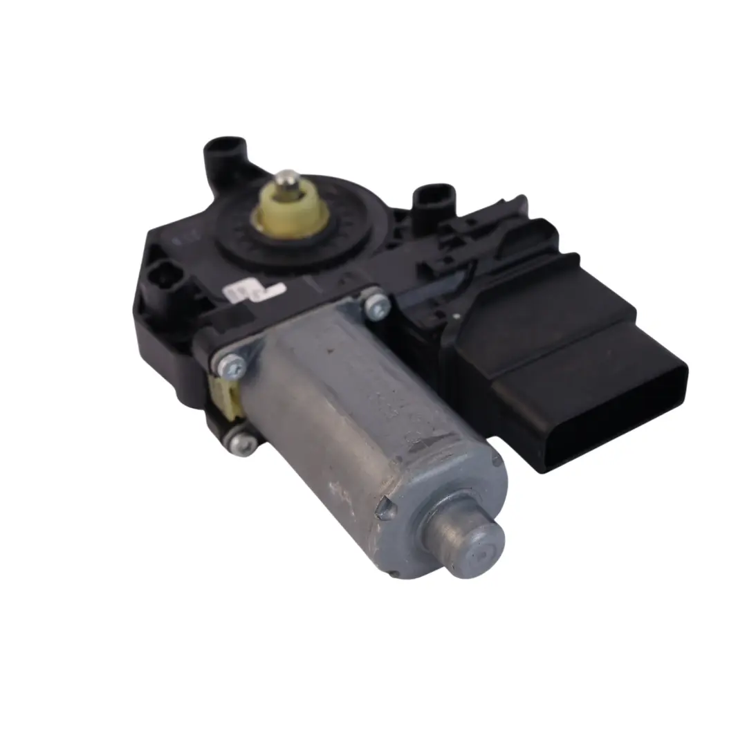 Mk6 Moteur De Lève-Vitre Arrière Gauche 5 Portes pour Volkswagen Golf à propos du numéro de pièce 5K0959703D Volkswagen Golf Mk6 Moteur De Lève-Vitre Arrière Gauche 5 Portes - SKU 5K0959703D - Numéro de pièce 5K0959703D