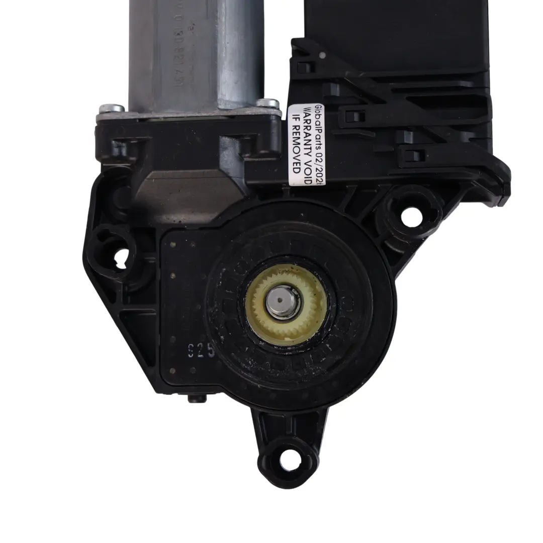 Mk6 5Dr Door Window Lifter Motor Rear Right O/S to Volkswagen Golf with Part number 5K0959704D Volkswagen Golf Mk6 5Dr Door Window Lifter Motor Rear Right O/S - SKU 5K0959704D - Part number 5K0959704D