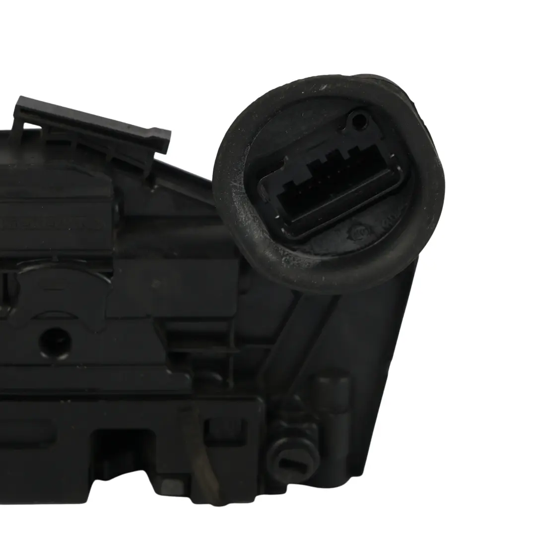 5K MK6 Rear Door Lock Mechanism Right O/S to Volkswagen Golf R with Part number 5K4839016H Volkswagen Golf R 5K MK6 Rear Door Lock Mechanism Right O/S - SKU 5K4839016H - Part number 5K4839016H