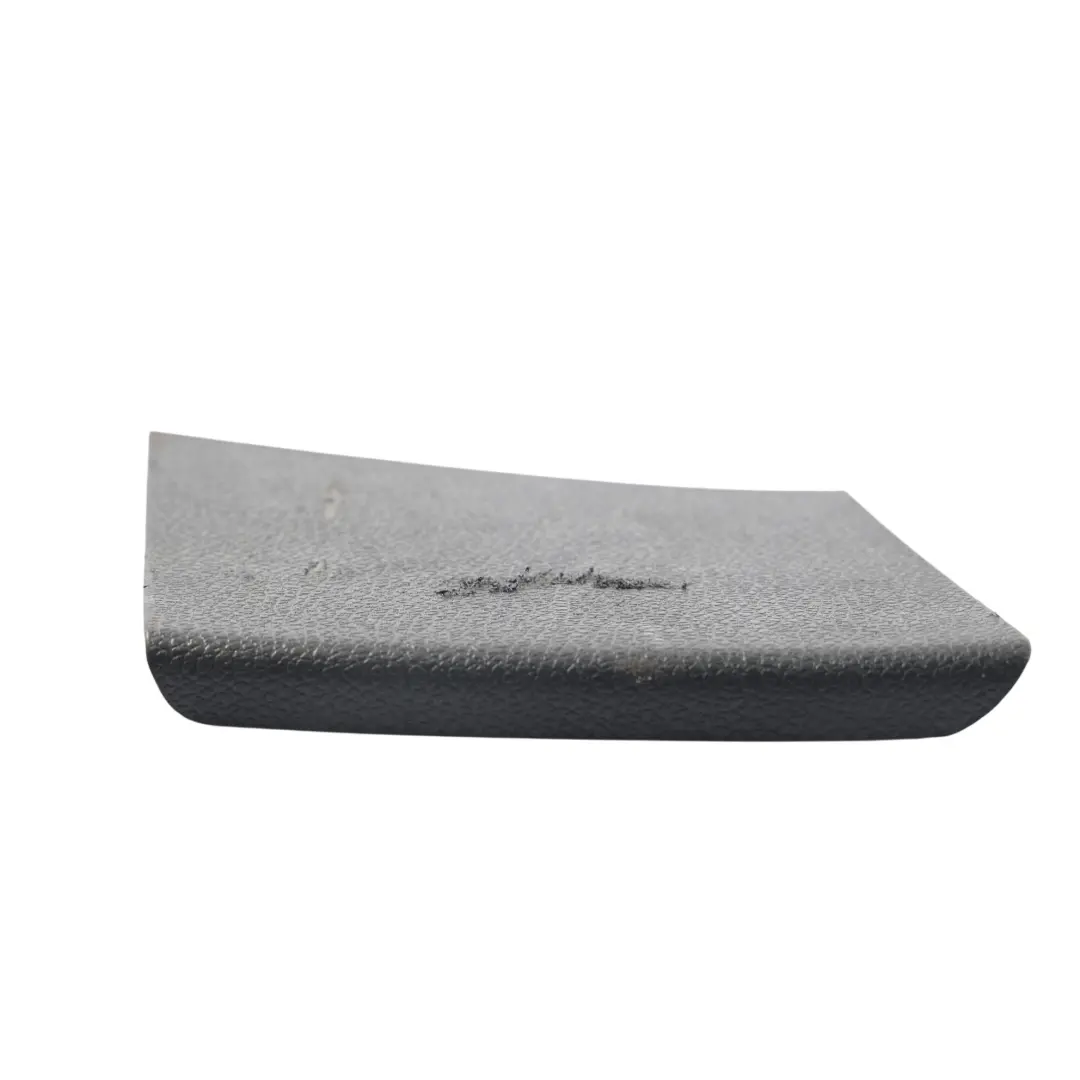 Volkswagen Golf MK6 Heckklappe Abdeckung Kappe Links Schwarz - SKU 5K6867657 - Teilenummer 5K6867657