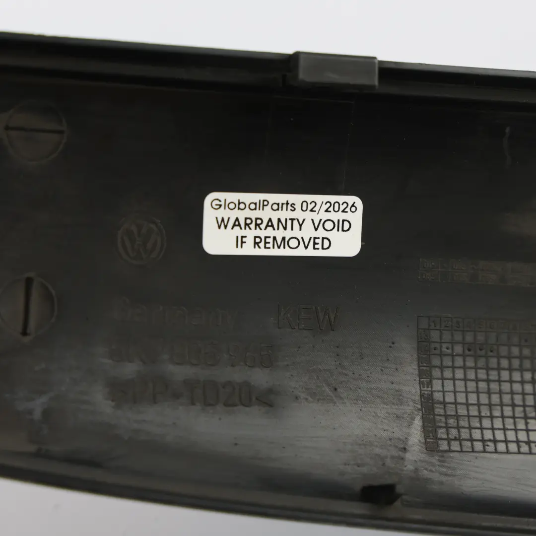 Pannello Copertura Della Presa Aria per Volkswagen Jetta A6 Skoda Yeti 5L con numero di parte 5K7805965 Volkswagen Jetta A6 Skoda Yeti 5L Pannello Copertura Della Presa Aria - SKU 5K7805965 - Numero di parte 5K7805965