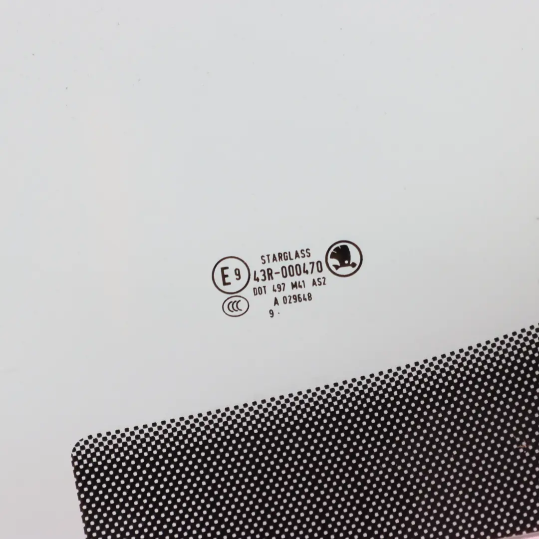 Skoda Yeti 5L Front Door Side Glass Window Left N/S AS2 - SKU 5L0845021C - Part number 5L0845021C