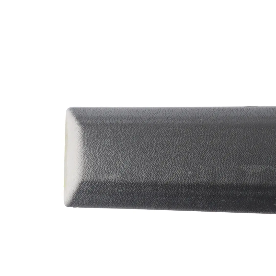 Moldura Inferior Puerta Trasera Izquierda para Skoda Yeti 5L con número de pieza 5L0853753 Skoda Yeti 5L Moldura Inferior Puerta Trasera Izquierda - SKU 5L0853753 - Número de pieza 5L0853753