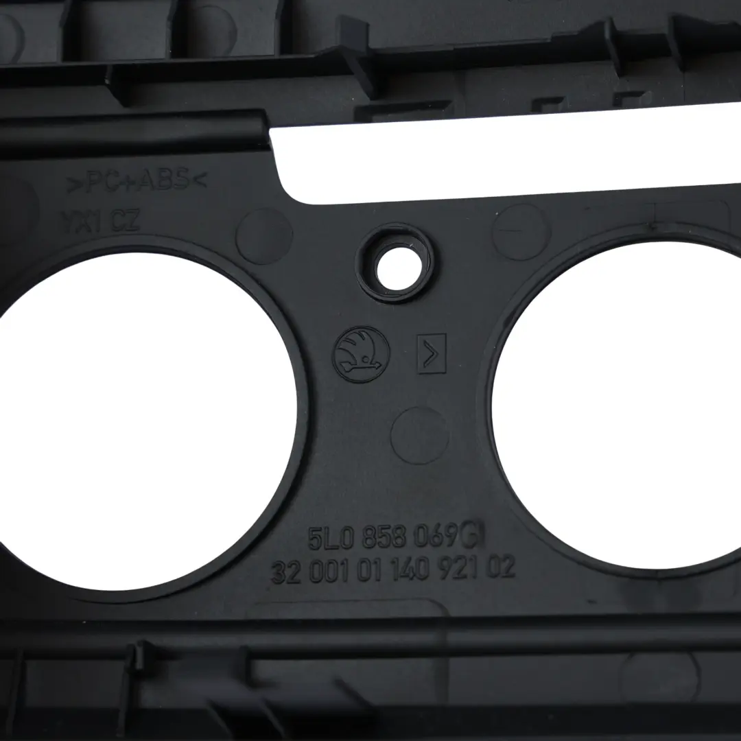 Skoda Yeti 5L Cornice Cruscotto Radio Aria Condizionata Nera - SKU 5L0858069G - Numero di parte 5L0858069G