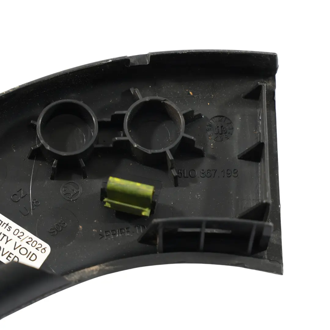 Rivestimento Maniglia Interna Porta Anteriore Destra per Seat Yeti 5L con numero di parte 5L0867198 Seat Yeti 5L Rivestimento Maniglia Interna Porta Anteriore Destra - SKU 5L0867198 - Numero di parte 5L0867198