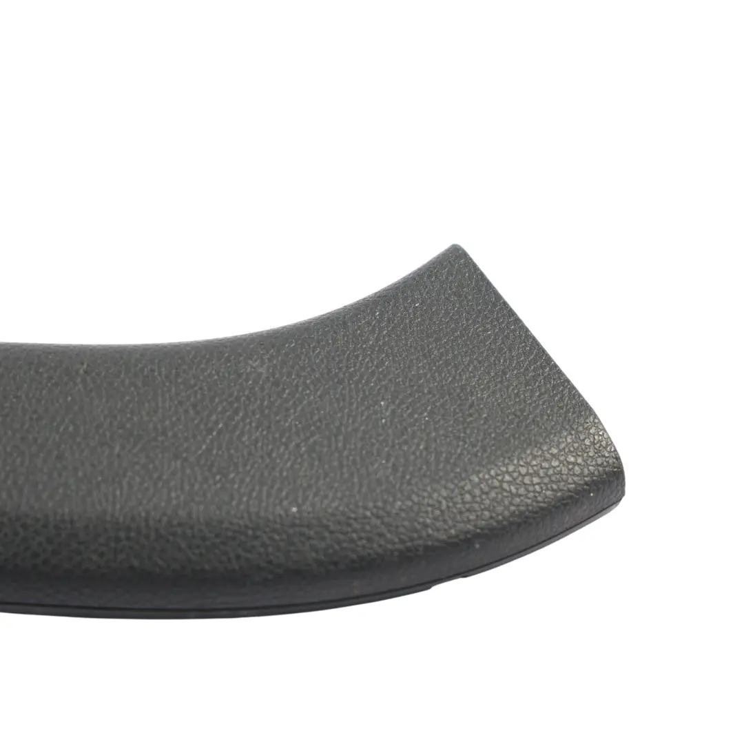 Interior Door Grab Handle Trim Cover Front Right O/S to Seat Yeti 5L with Part number 5L0867198 Seat Yeti 5L Interior Door Grab Handle Trim Cover Front Right O/S - SKU 5L0867198 - Part number 5L0867198