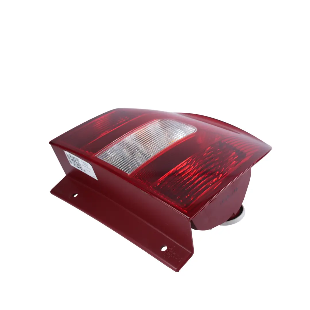 Lampa Tylna Prawy Tył Zewnętrzna Taiwan Prawa do Skoda Yeti 5L o numerze 5L0945112 Skoda Yeti 5L Lampa Tylna Prawy Tył Zewnętrzna Taiwan Prawa - SKU 5L0945112-TAIWAN - Numer Części 5L0945112