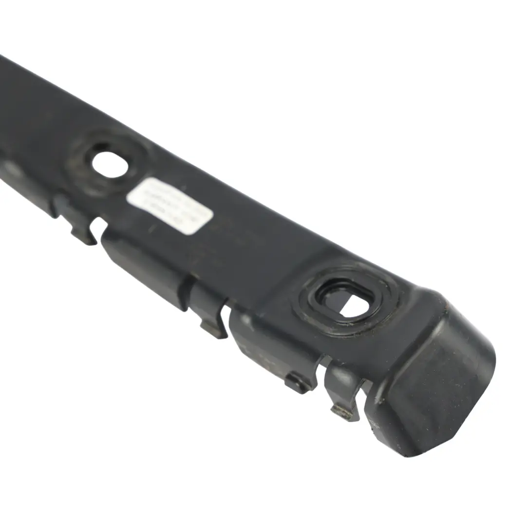 Bumper Guide Mount Bracket Support Left N/S to Skoda Yeti 5L Rear with Part number 5L6807393 Skoda Yeti 5L Rear Bumper Guide Mount Bracket Support Left N/S - SKU 5L6807393 - Part number 5L6807393