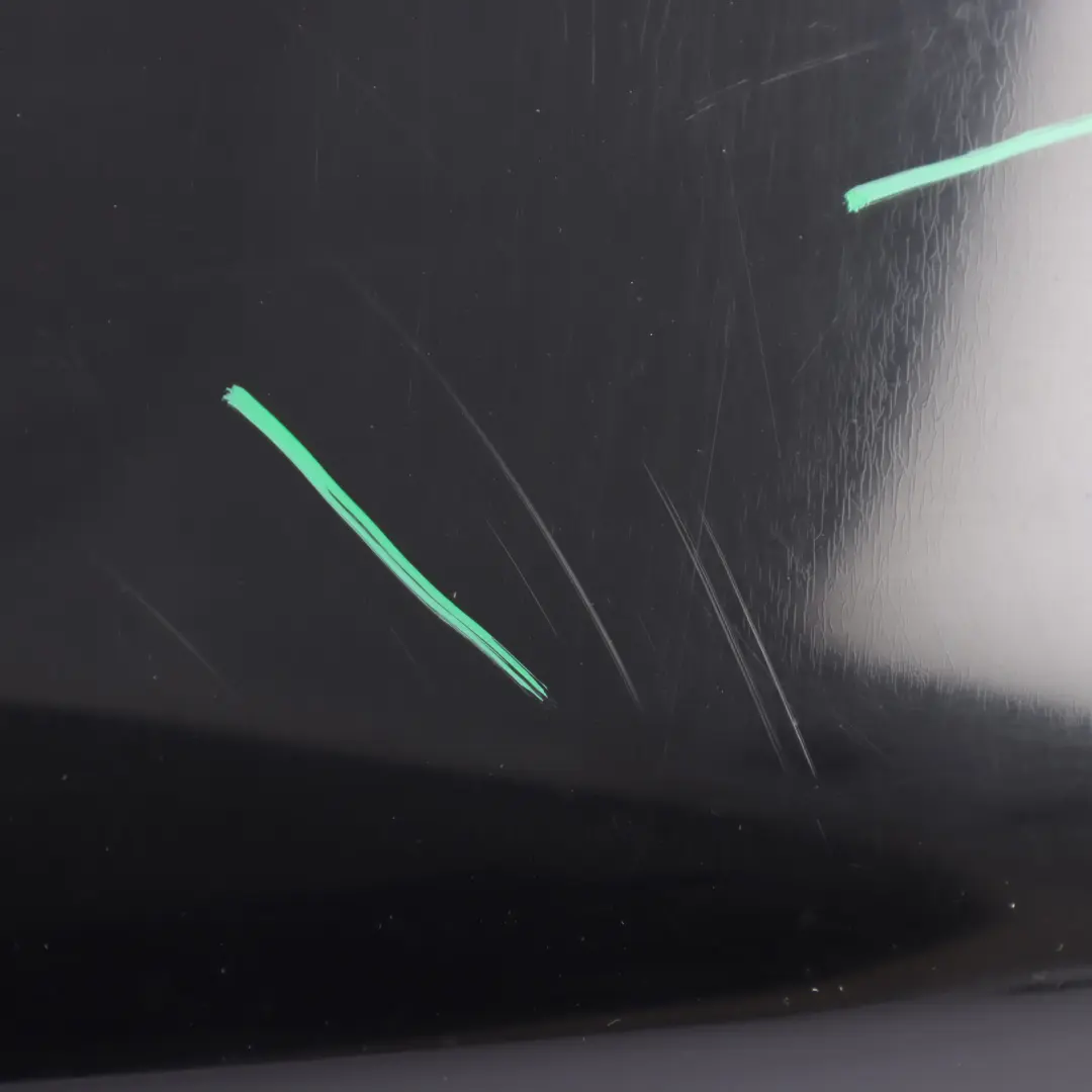 Pilar Trasero Exterior Moldura Panel Izquierdo para Skoda YETI 5L con número de pieza 5L6853215 Skoda YETI 5L Pilar Trasero Exterior Moldura Panel Izquierdo - SKU 5L6853215 - Número de pieza 5L6853215