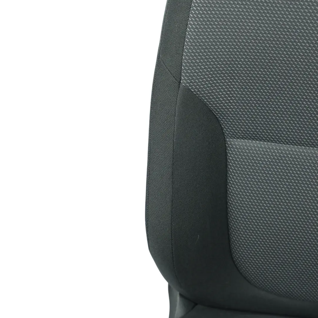 Siège Avant Gauche Tissu pour Skoda Yeti 5L à propos du numéro de pièce 5L6881021A Skoda Yeti 5L Siège Avant Gauche Tissu - SKU 5L6881021A - Numéro de pièce 5L6881021A