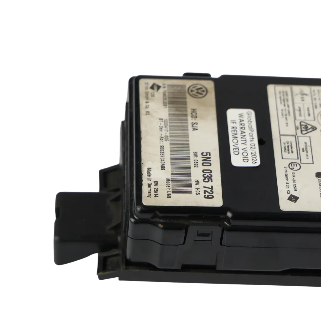 Schnittstellenmodul Multimedia Steuerung für Volkswagen VW Jetta A6 mit Teilenummer 5N0035729 Volkswagen VW Jetta A6 Schnittstellenmodul Multimedia Steuerung - SKU 5N0035729 - Teilenummer 5N0035729