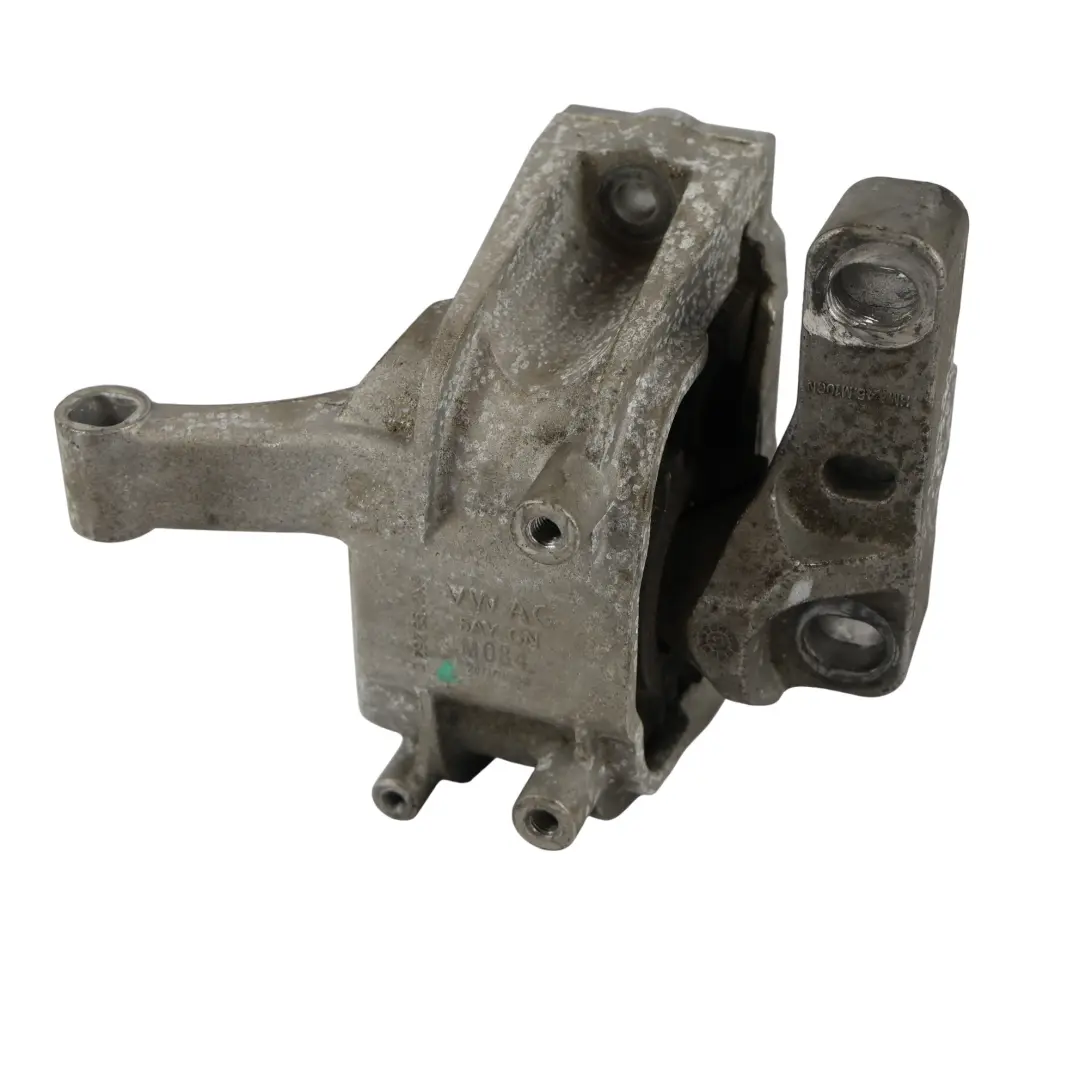 Audi Q3 8U Motor Träger Halterung Rechts 2.0 TDI CFGC 5N0199262G - SKU 5N0199262F - Teilenummer 5N0199262F