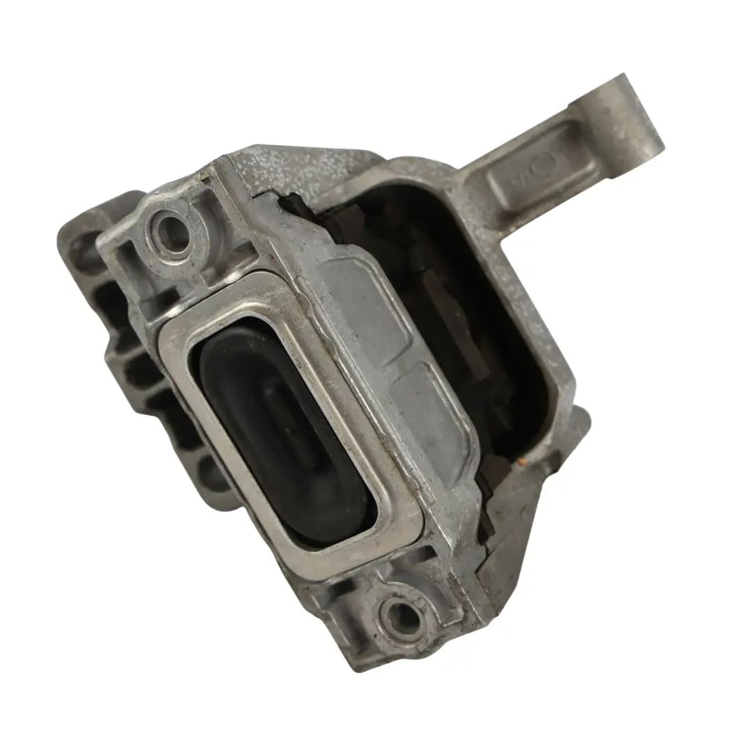 Support Moteur Droit 2.0 TDI CFGC 5N0199262G pour Audi Q3 8U à propos du numéro de pièce 5N0199262F Audi Q3 8U Support Moteur Droit 2.0 TDI CFGC 5N0199262G - SKU 5N0199262F - Numéro de pièce 5N0199262F