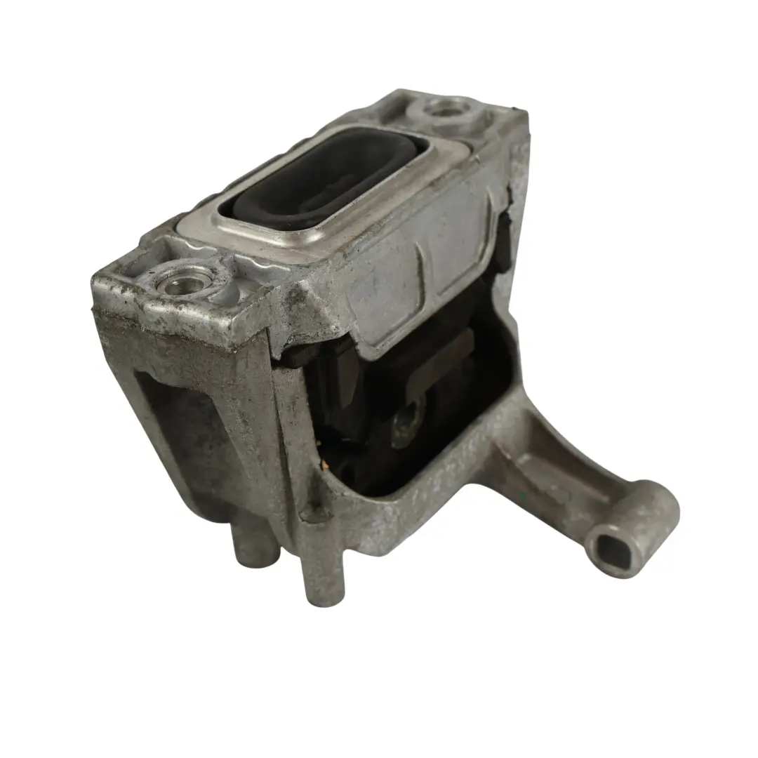 Audi Q3 8U Supporto Motore Destro 2.0 TDI CFGC 5N0199262G - SKU 5N0199262F - Numero di parte 5N0199262F