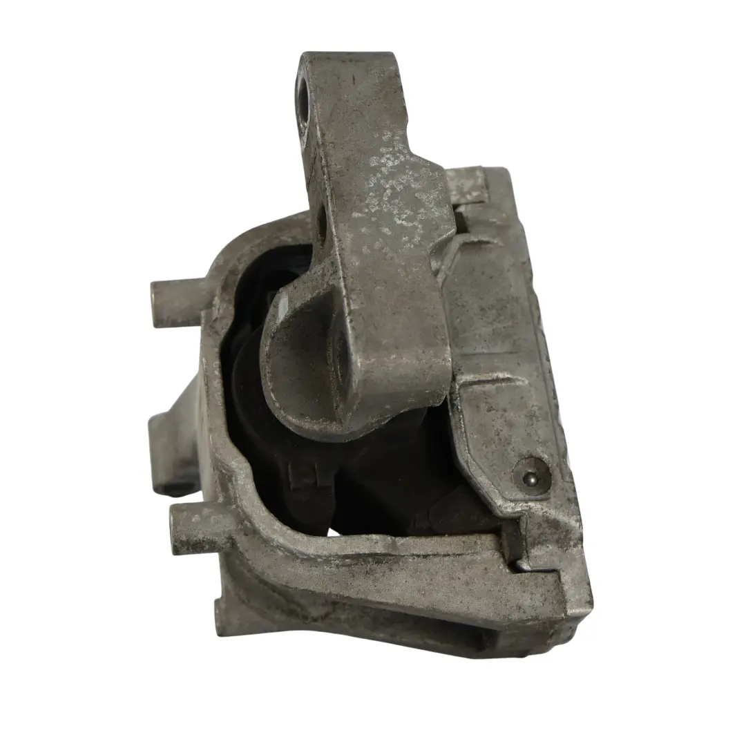 Audi Q3 8U Soporte De Motor Derecho 2.0 TDI CFGC 5N0199262G - SKU 5N0199262F - Número de pieza 5N0199262F