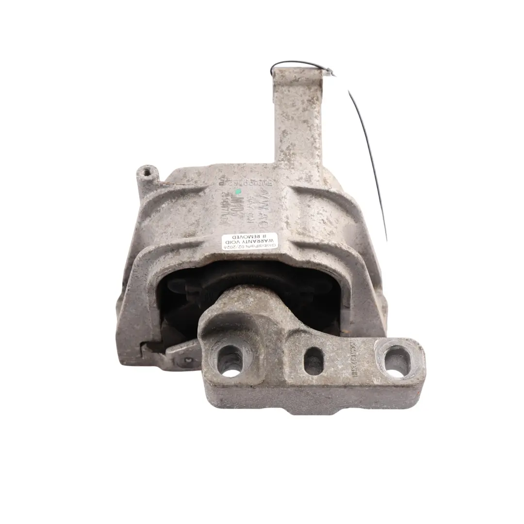 Top Engine Mount Bracket Support Holder 1.4 TSI Petrol to Audi Q3 8U with Part number 5N0199262P Audi Q3 8U Top Engine Mount Bracket Support Holder 1.4 TSI Petrol - SKU 5N0199262P - Part number 5N0199262P
