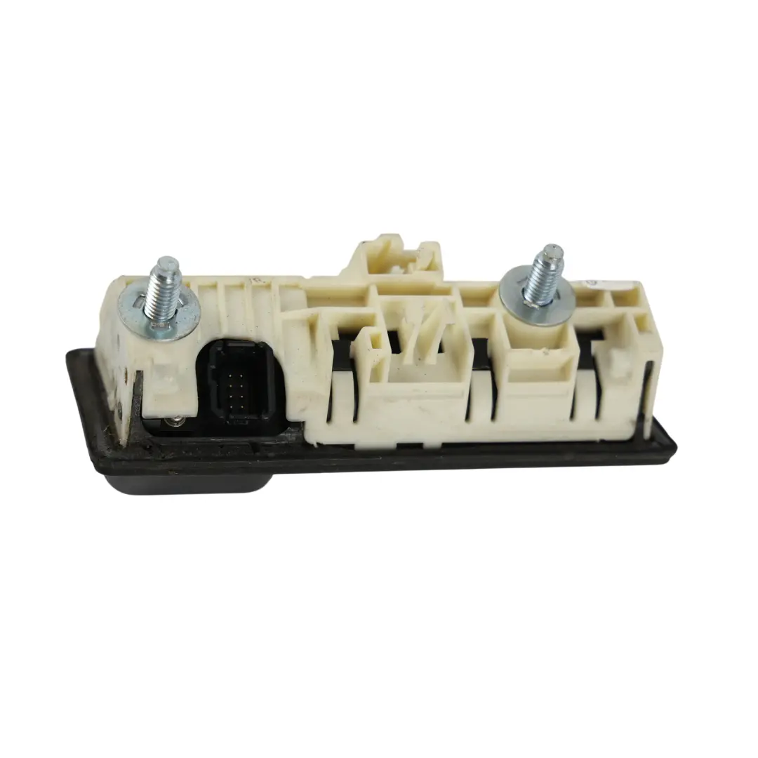 Trasero Portón Trasero Boot Botón Abridor Mango Cámara para Audi Q5 8R con número de pieza 5N0827566A Audi Q5 8R Trasero Portón Trasero Boot Botón Abridor Mango Cámara - SKU 5N0827566A - Número de pieza 5N0827566A