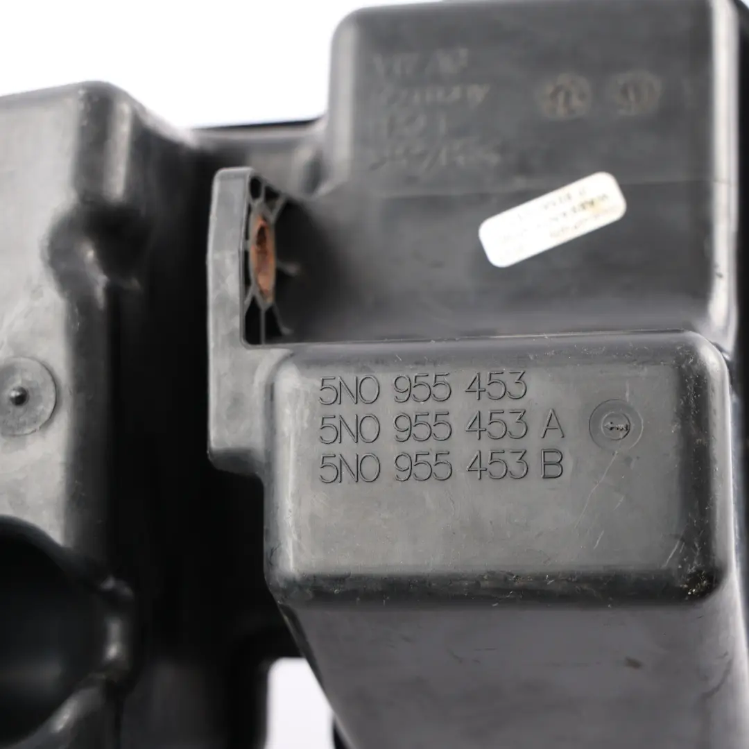 Volkswagen VW Tiguan 5N Wind Screen Washer Bottle Fluid Tank - SKU 5N0955453A - Part number 5N0955453A