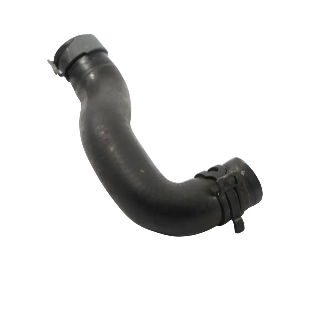 Manguera De Agua Refrigerante Motor 1.6 TDI para Audi S3 8V VW Golf Mk7 con número de pieza 5Q0121051B Audi S3 8V VW Golf Mk7 Manguera De Agua Refrigerante Motor 1.6 TDI - SKU 5Q0121051B - Número de pieza 5Q0121051B