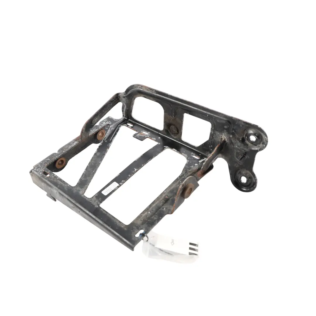 Auxiliary Additional Coolant Radiator Holder Bracket to Audi A3 S3 8V with Part number 5Q0121093DG Audi A3 S3 8V Auxiliary Additional Coolant Radiator Holder Bracket - SKU 5Q0121093DG - Part number 5Q0121093DG