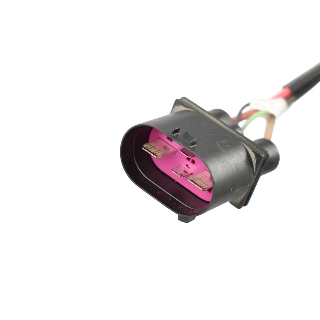 Mk3 Radiator Fan Shroud Housing Motor 400W to Skoda Octavia with Part number 5Q0121205P Skoda Octavia Mk3 Radiator Fan Shroud Housing Motor 400W - SKU 5Q0121205AP - Part number 5Q0121205P