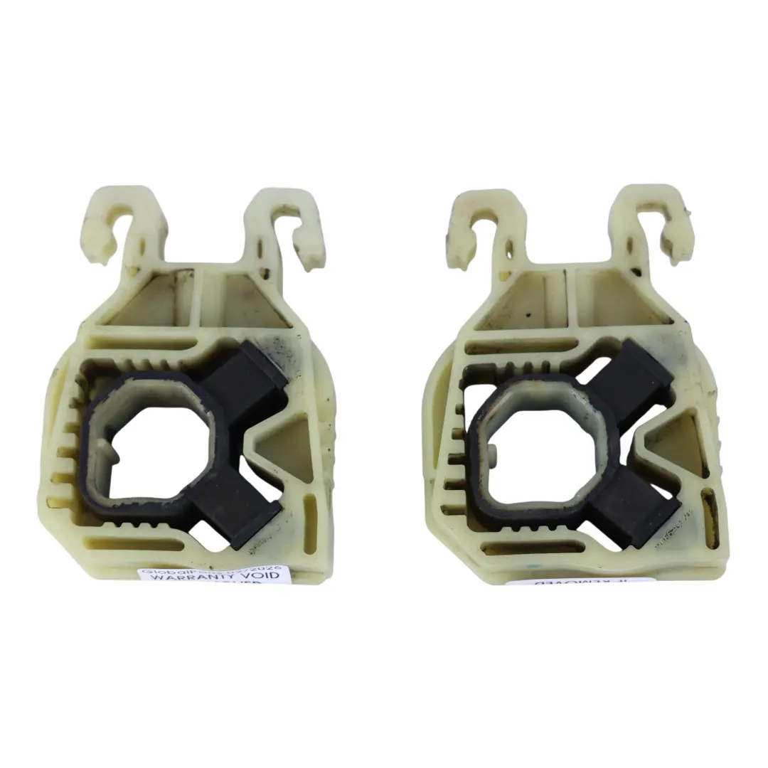 Supporto Staffa Radiatore SET per Audi Q3 F3 VW Tiguan Seat Leon con numero di parte 5Q0121367G Audi Q3 F3 VW Tiguan Seat Leon Supporto Staffa Radiatore SET - SKU 5Q0121367G - Numero di parte 5Q0121367G