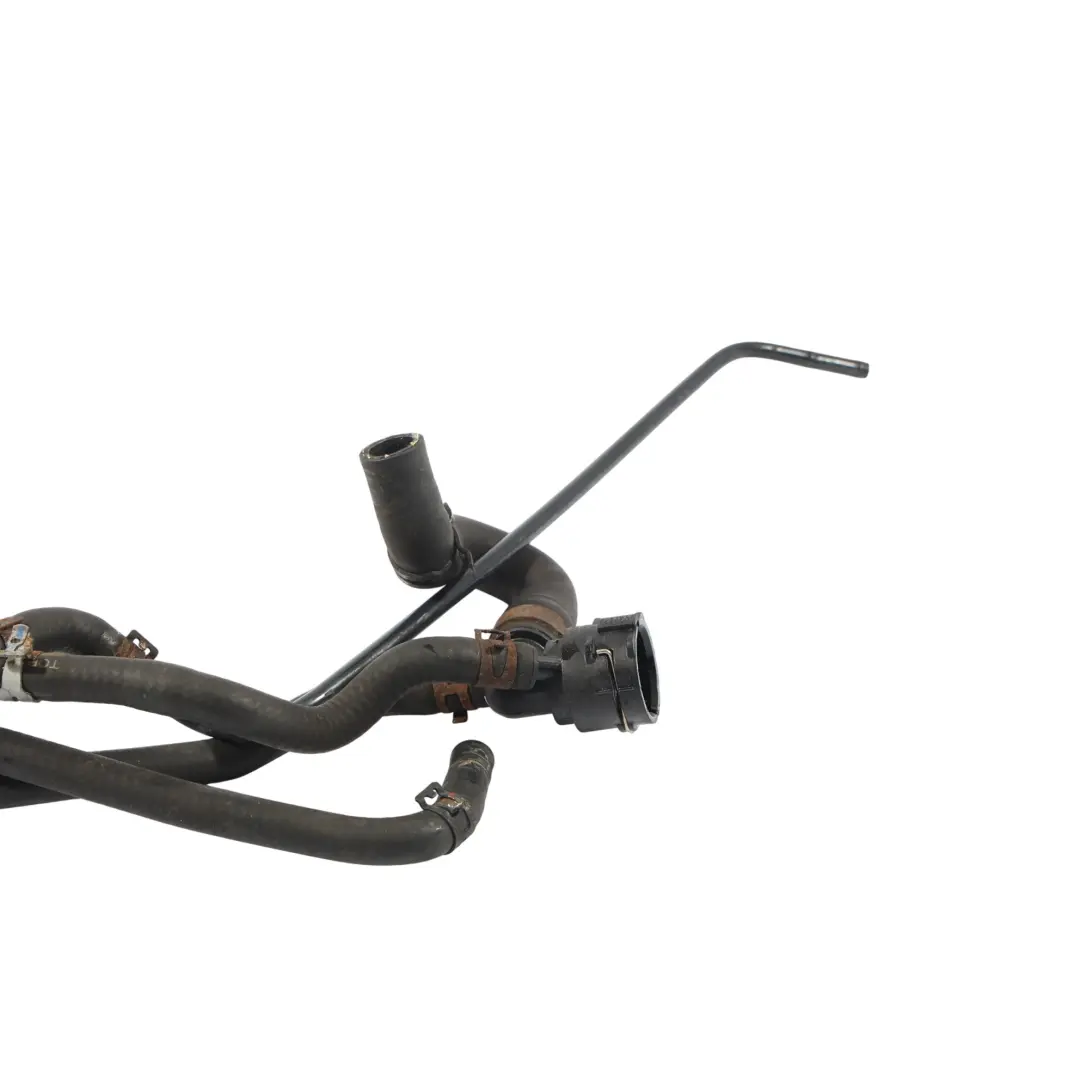 Acqua Refrigerante Linea Tubo Tubo 1.4 TFSI Benzina CMBA per Audi A3 8V con numero di parte 5Q0122101H Audi A3 8V Acqua Refrigerante Linea Tubo Tubo 1.4 TFSI Benzina CMBA - SKU 5Q0122101H - Numero di parte 5Q0122101H