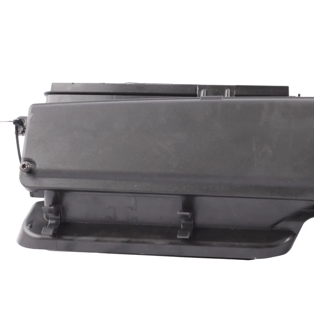 Mk4 Front Slam Panel Air Duct Intake to Skoda Octavia VR with Part number 5Q0129254K Skoda Octavia VR Mk4 Front Slam Panel Air Duct Intake - SKU 5Q0129254K-1 - Part number 5Q0129254K