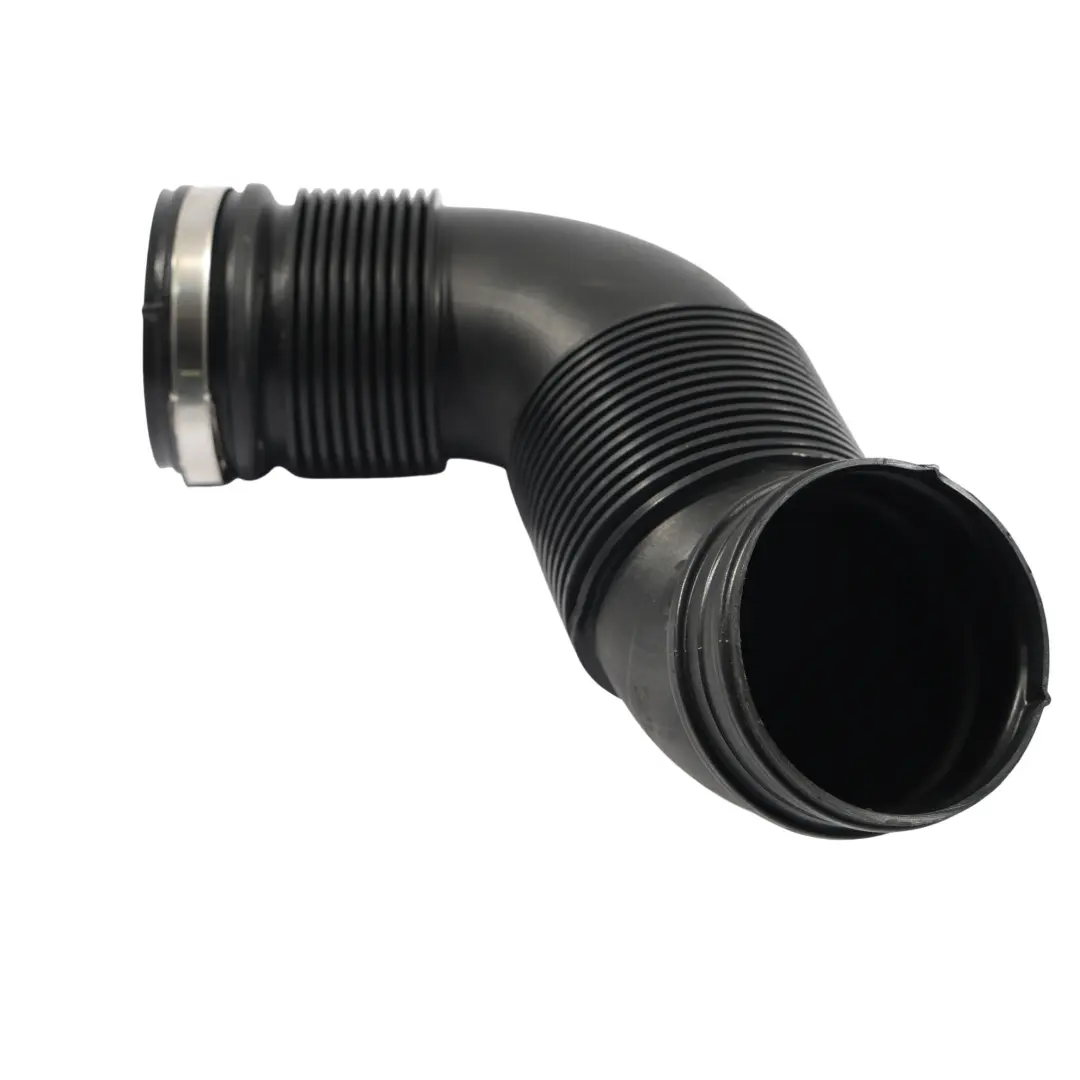 Audi A3 8V TT FV Conduit D'Admission D'Air 2.0 TFSI Essence - SKU 5Q0129654AA - Numéro de pièce 5Q0129654AA